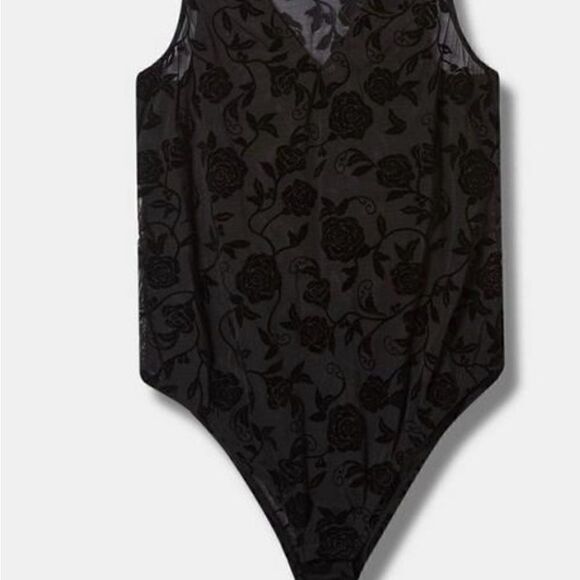 Torrid Black Flocked Mesh V-Neck Bodysuit Rose Design, Soft, Stretch, NW… - Picture 5 of 16